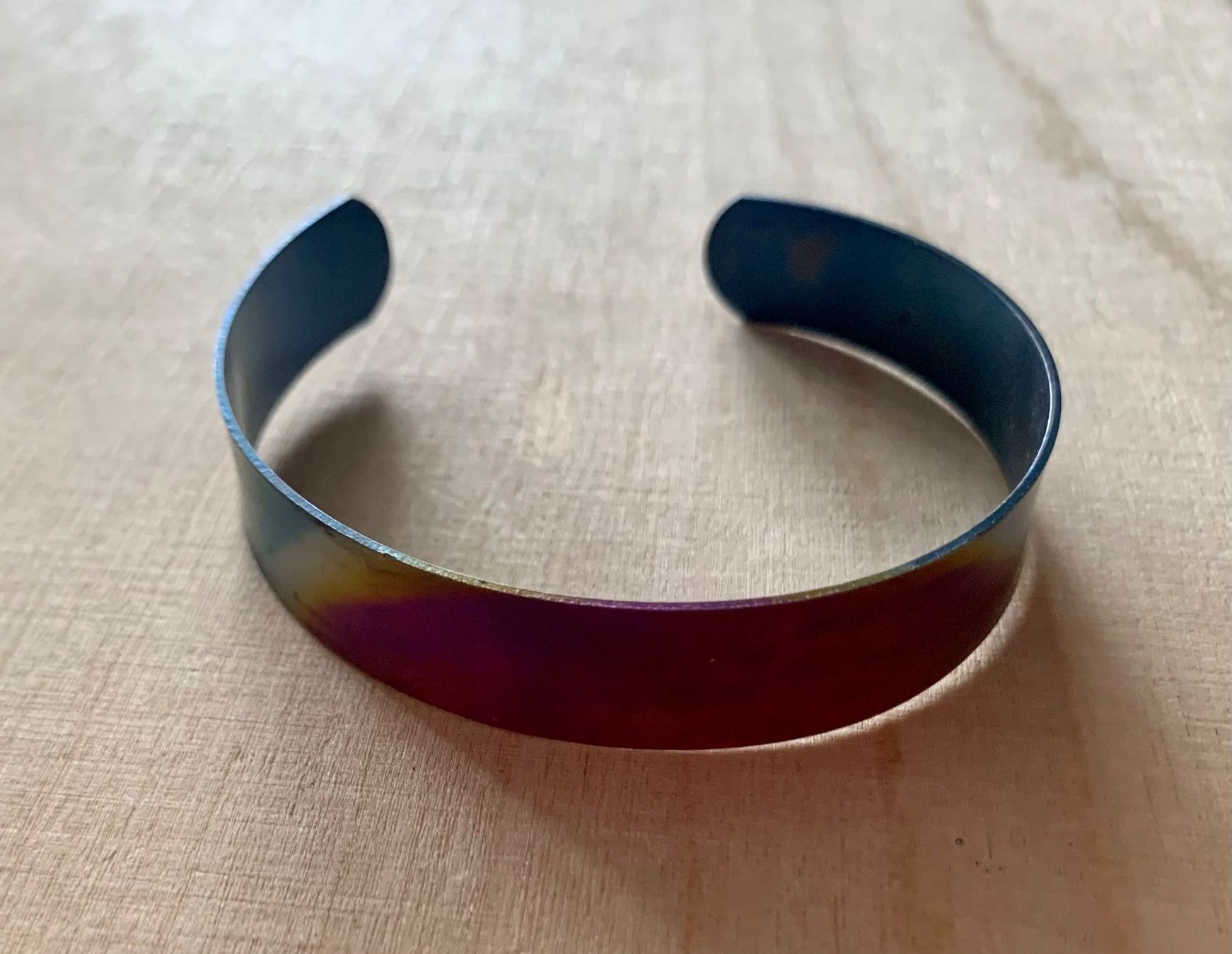 Bracciali & Braccialetti: Schöner Armreifen – Usato da Arbon venduto da Dahe72 1