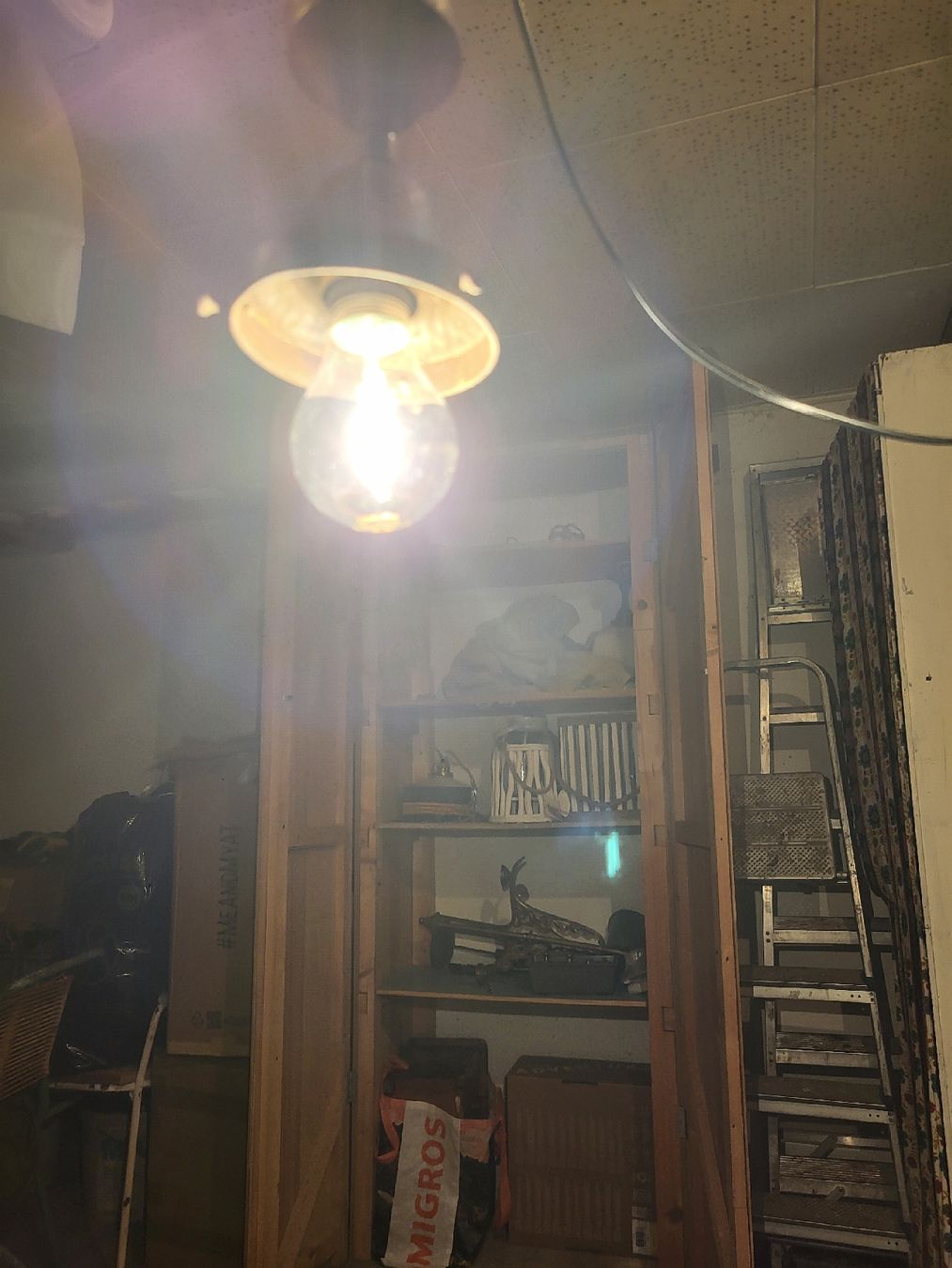 Lampade: Antike Hängelampe mir verstellbare Höhe – Usato da Zürich venduto da thn_gx89 9