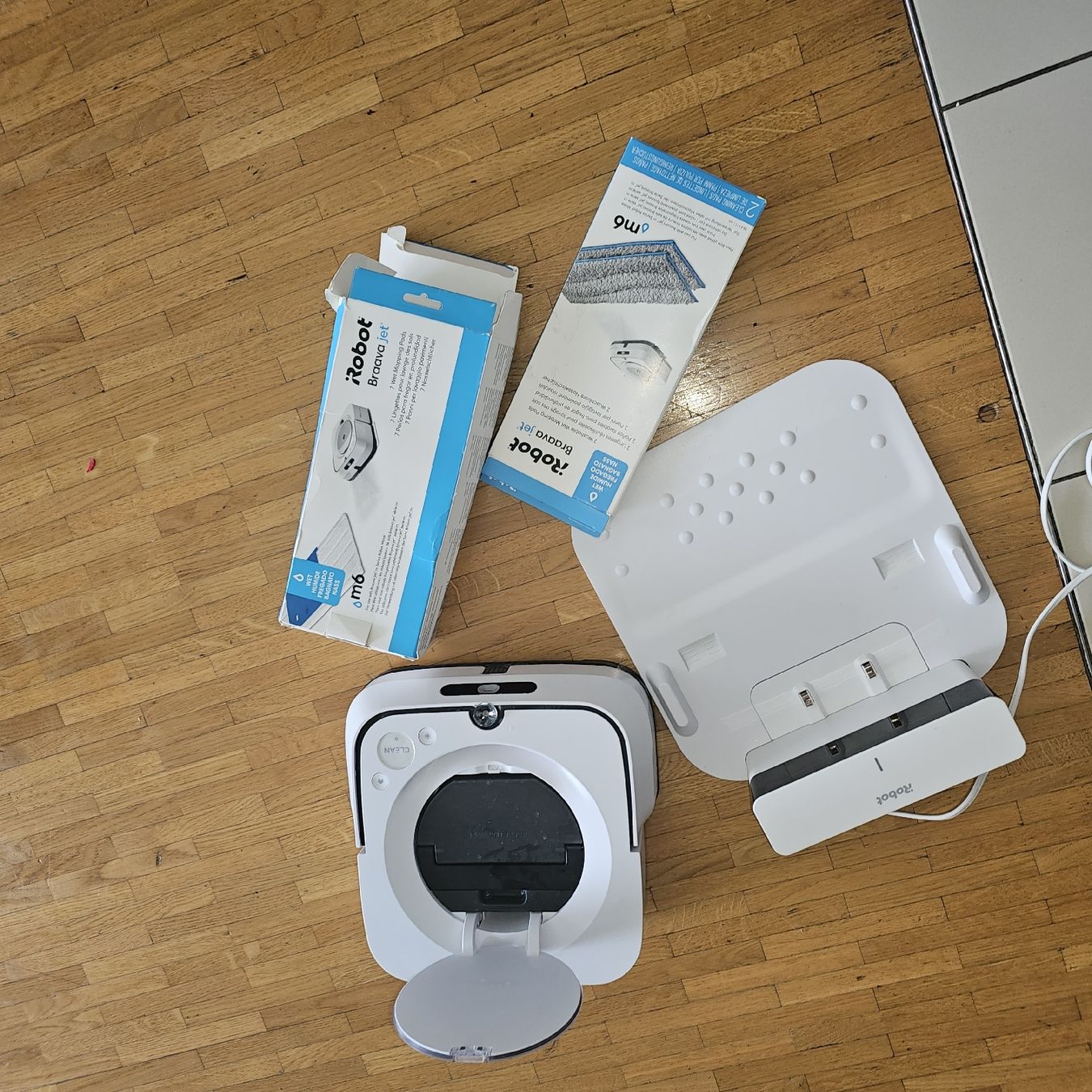Irobot Staubsauger & Zubehör: Irobot M6,Comme neuf. – Gebraucht aus Plan les ouates von Braun_charly 3