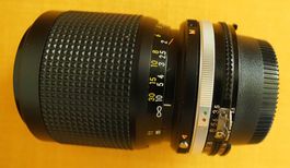Zoom-Nikkor35-105mm 1:3.5 - 4.5, wie neu