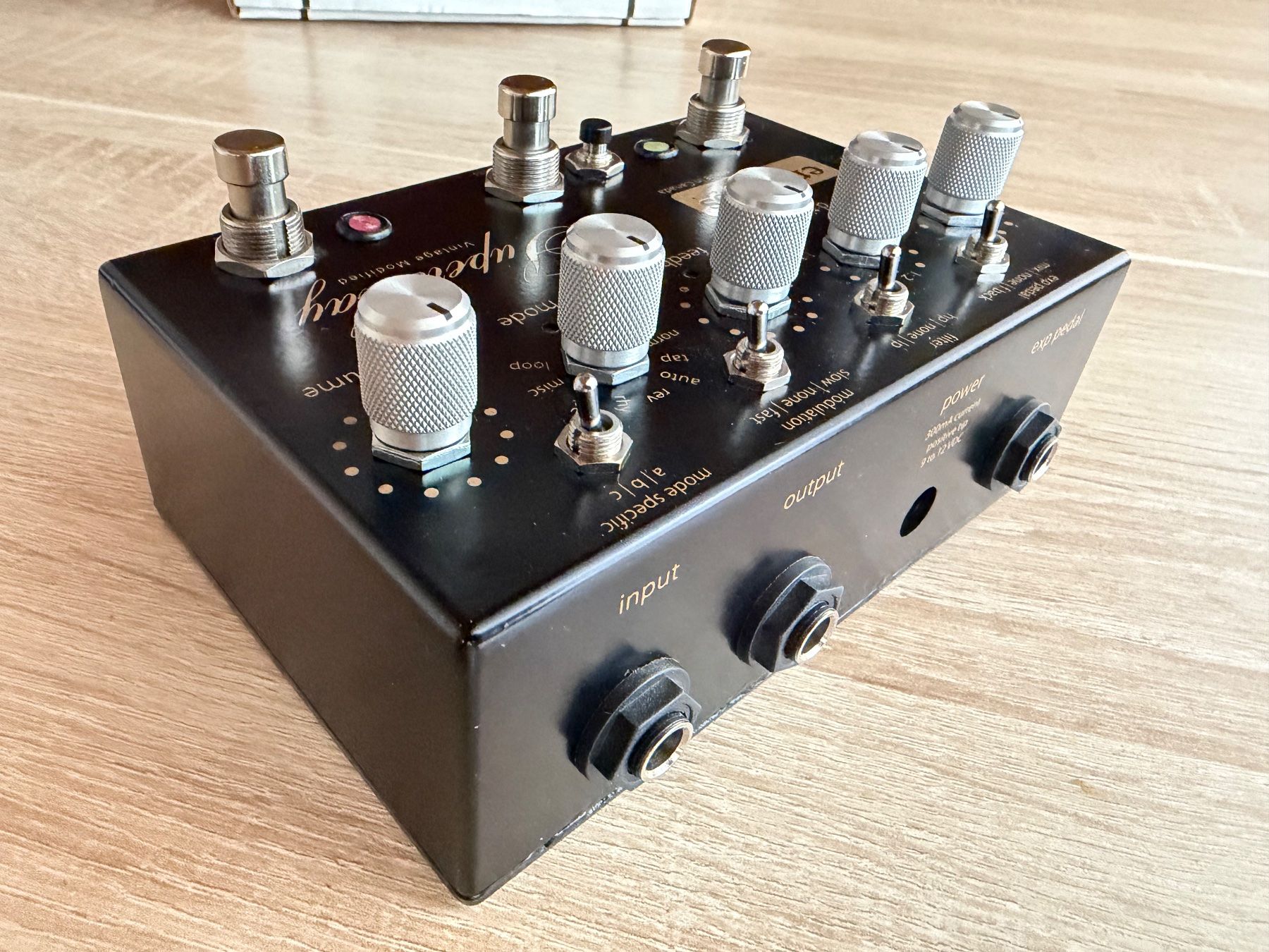 Strumenti musicali: EMPRESS EFFECTS VINTAGE MODIFIED SUPER-DELAY EXTREMLY RARE – Nuovo (secondo la descrizione) da Sion venduto da Hobby-mania 5