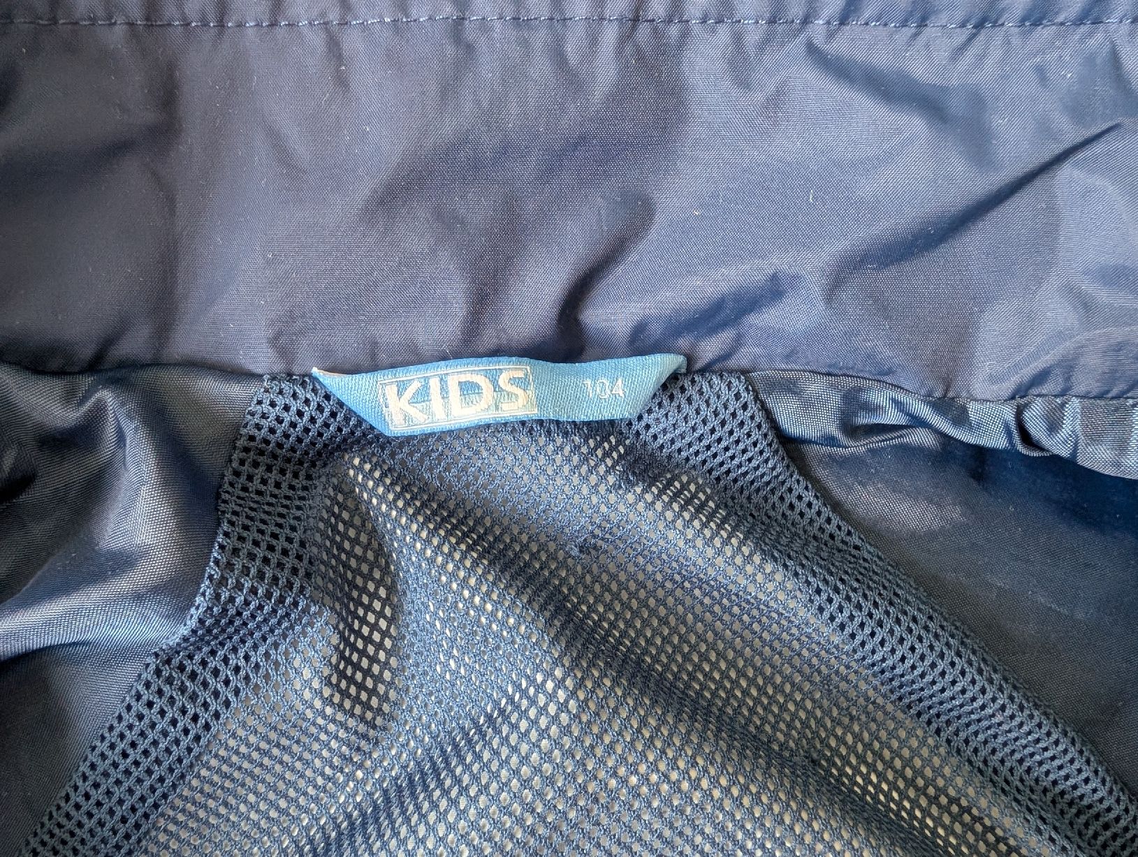 Giacche: Kinder-Regenjacke Grösse 104 – Usato da Wald ZH venduto da andy_ch01 3