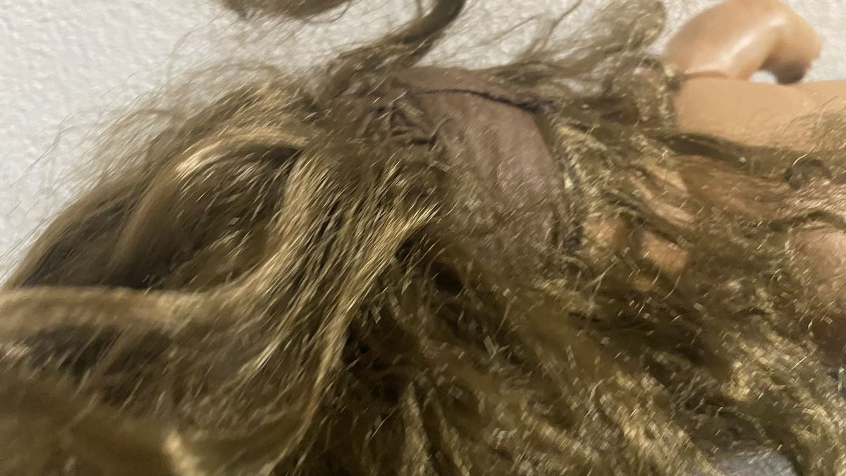 Bambole: Alte Puppe mit Strickkleid ca. 50er Jahre – Usato da Zürich venduto da Timi80 8