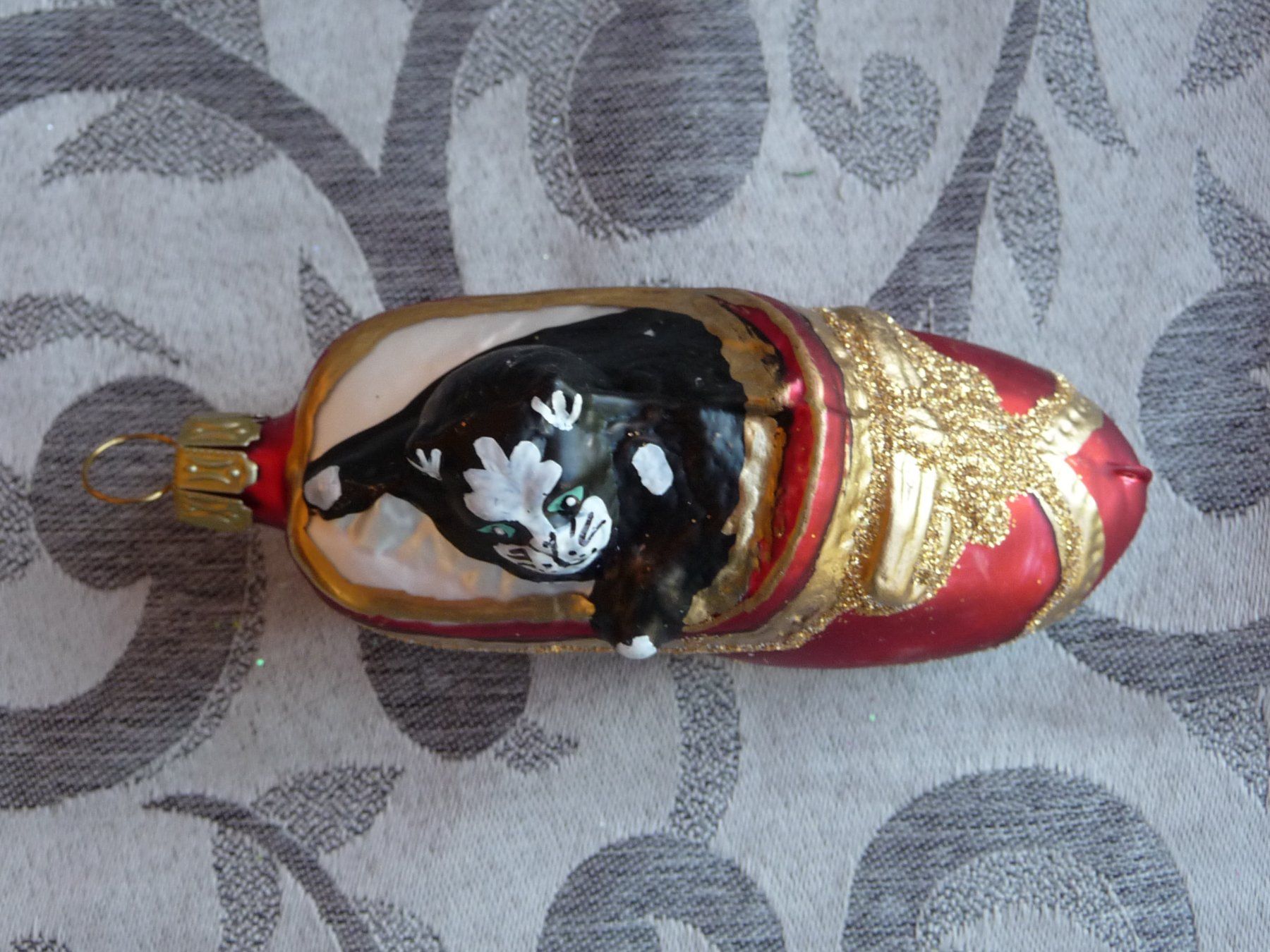 Alle Dekorationen: schwarze Katze im roten Schuh Christbaumschmuck – Neu und originalverpackt aus Alpnach Dorf von marvo 1