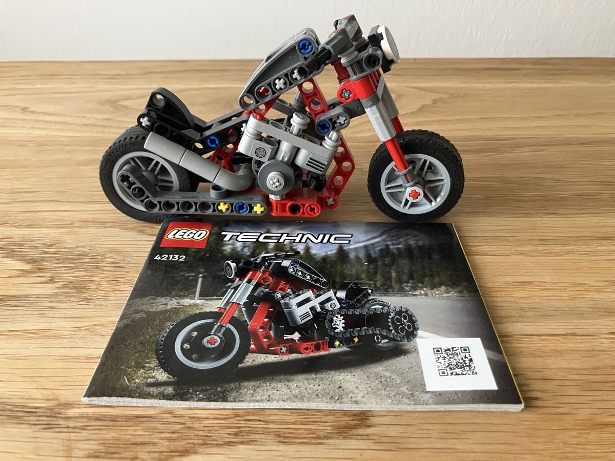 Lego Kit di costruzioni: LEGO Technic Motorrad 42132  – Usato da Birmensdorf ZH venduto da Valerushe 1