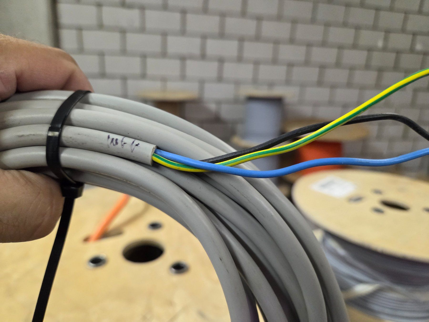 Cavi: Kabel TT 3G1.5 mm2 3x1.5  11m – Usato da Zürich venduto da eymen20 2