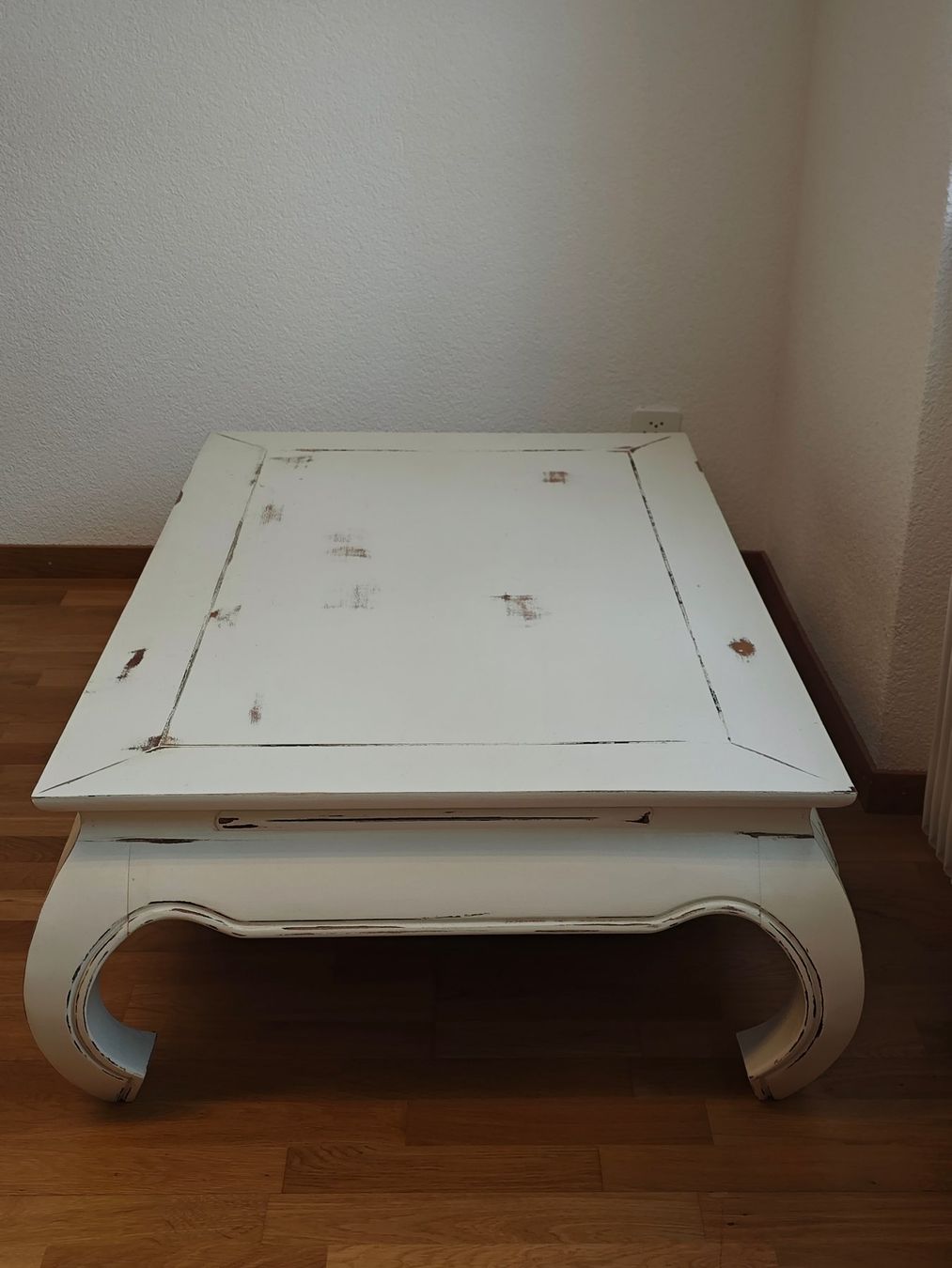 Tables: Table basse salon de type thaï – D'occasion à YVERDON-LES-BAINS par CYBERSALE 2
