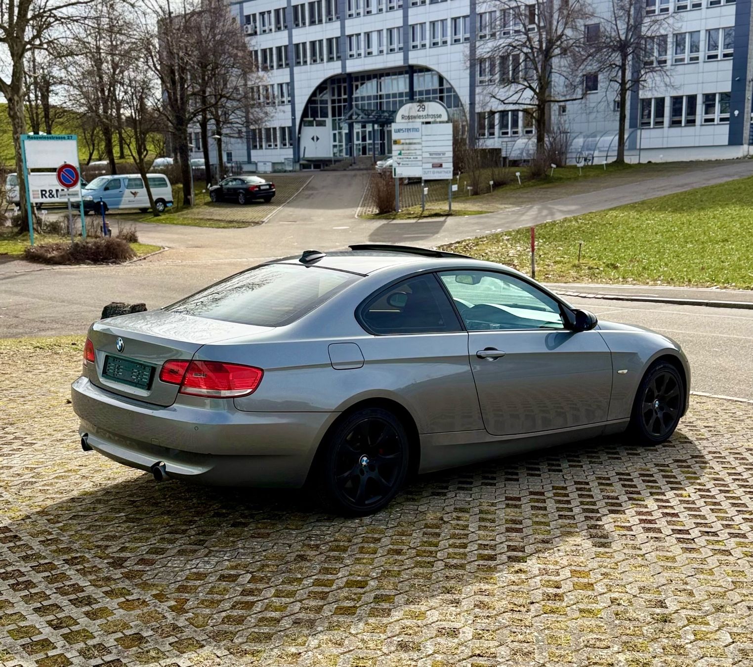 BMW Autos: BMW 335xi e92 – Gebraucht aus Wald ZH von mai_97pf 4