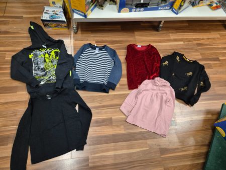 3 Pullover gr 134 nach Wahl B6