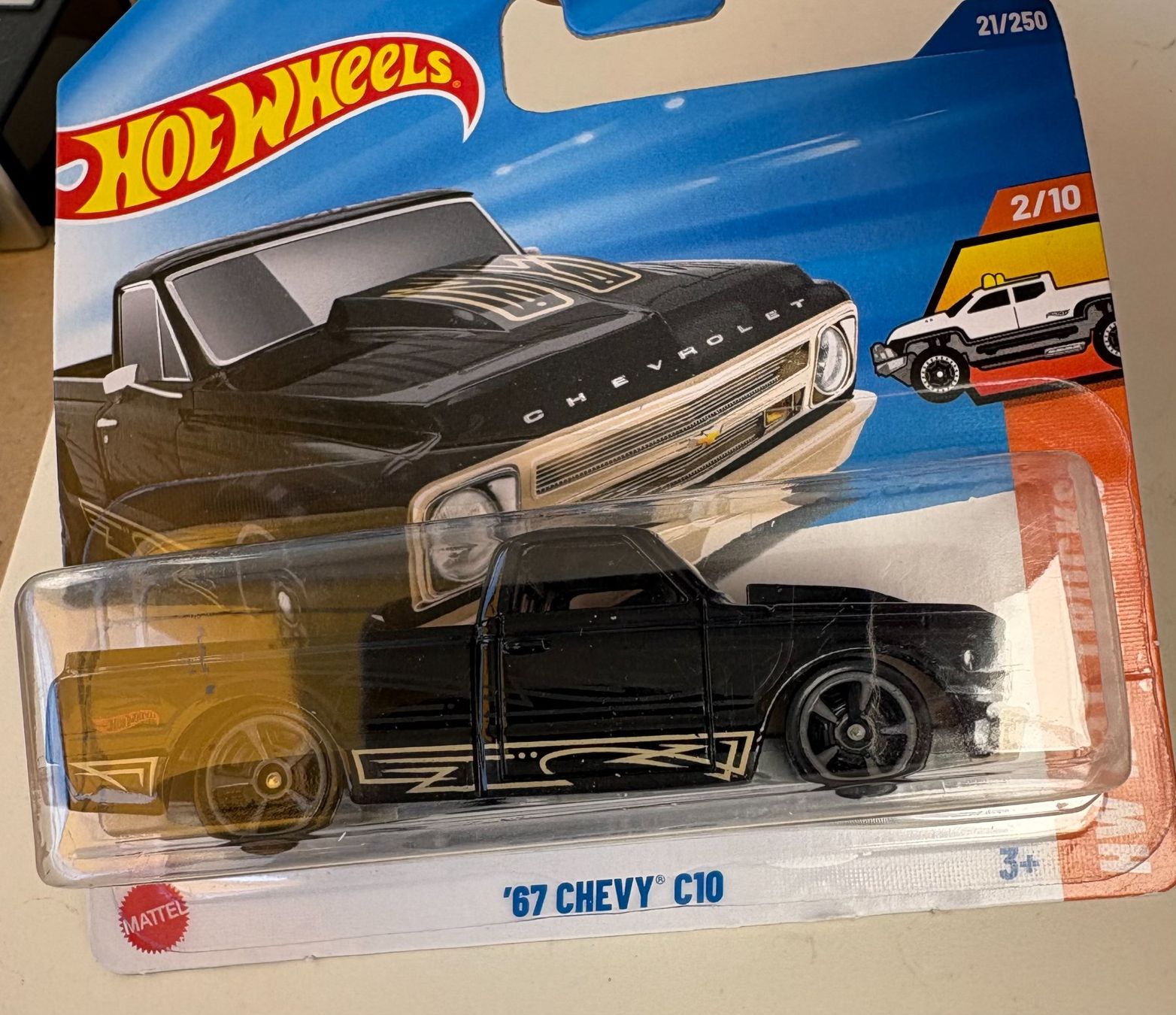 Hot Wheels Modellini d'auto: HOT WHEELS NEU & ORIGINAL VERPACKT 67 CHEVY C10 – Nuovo e nell'imballaggio originale da Ostermundigen venduto da Heavenmaus75 2