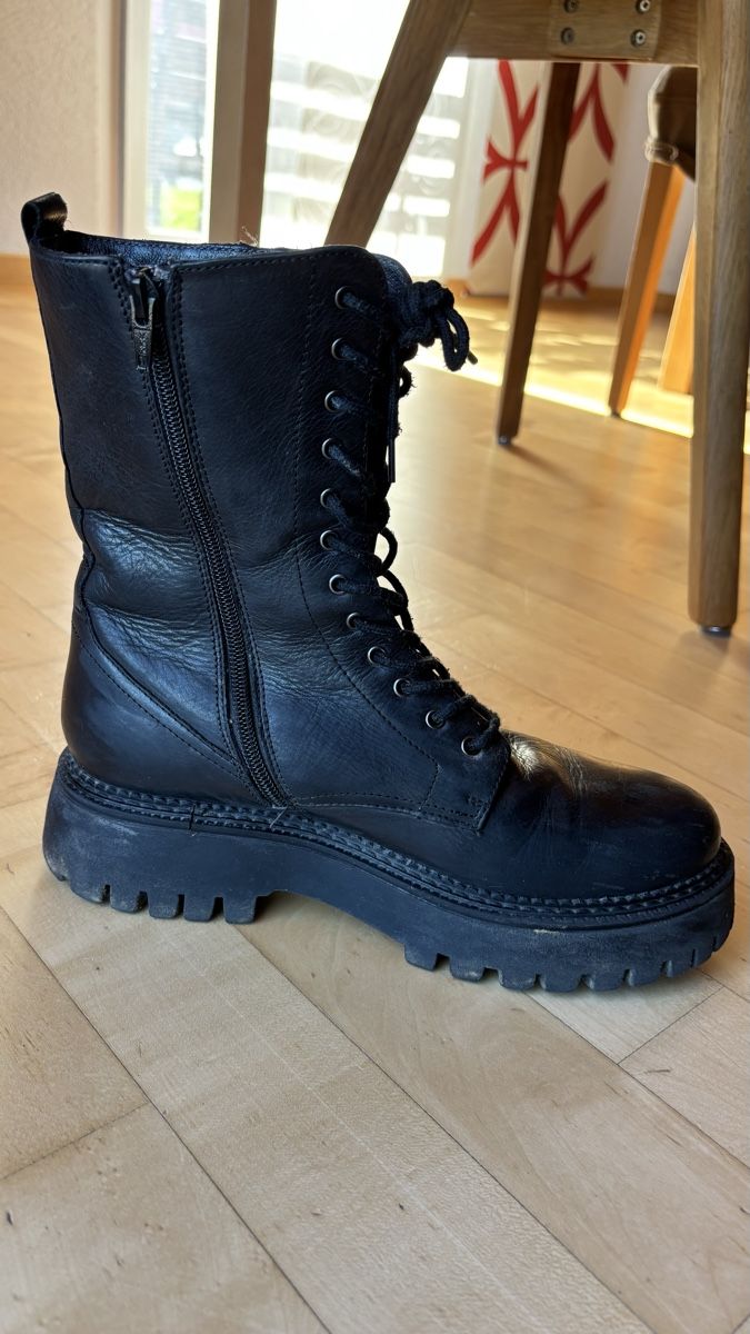 Scarpe da donna: Bottines motarde echtes Leder , taille 40 – Usato da Pomy venduto da Pomnath 4