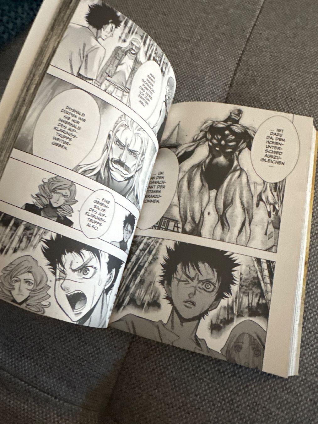 Fumetti: Attack on Titan Band 5 – Usato da Rümlang venduto da NStucki 2