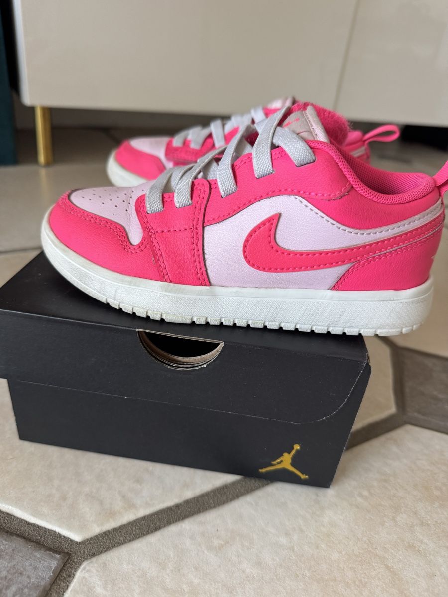 Jordan Chaussures filles: Jordan size 31 – D'occasion à Blonay par art_7f87 1