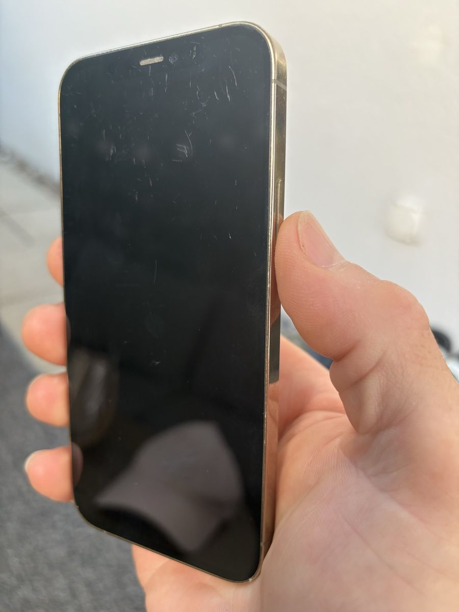 Apple Handys / Smartphones: iPhone 12 Pro 256GB Gold – Gebraucht aus Uznach von j.g.gashi 3
