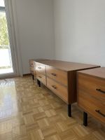Ensemble VINTAGE taek: commode 4 tiroirs, 2 chevets assorti