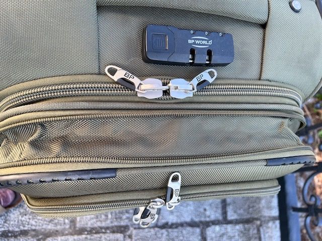 Valigie: Schöner Koffer Softshell 55 x 40 cm -  Grösse erweiterbar – Usato da Mönchaltorf venduto da lubusc 9