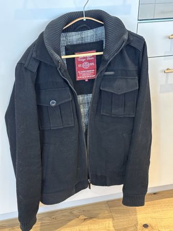 Jack & Jones Winterjacke, Gr. M, Top Zustand, Schwarz! (53)