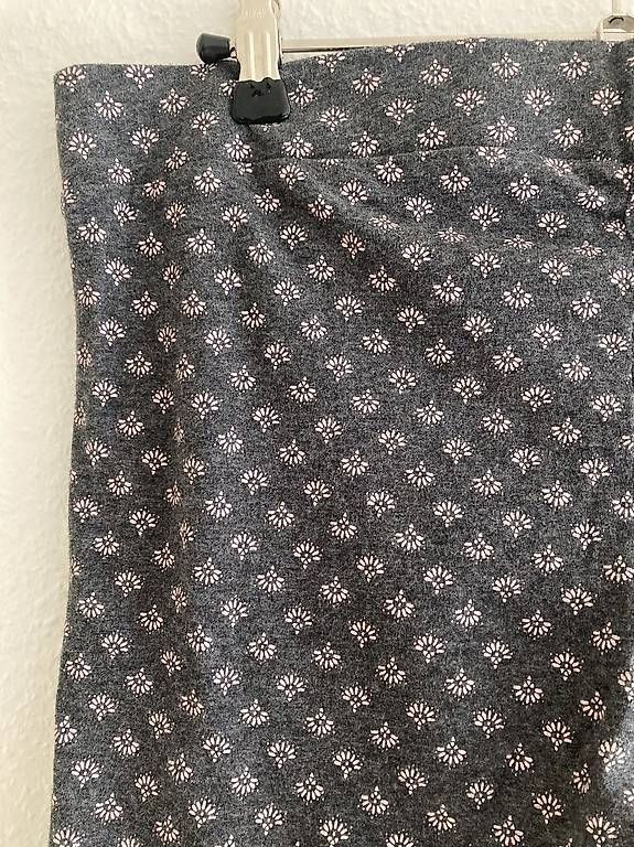 Negligees & Pyjamas: Pyjamahose Umstandsmode Gr. S – Gebraucht aus Bern von tan_2rrh 4