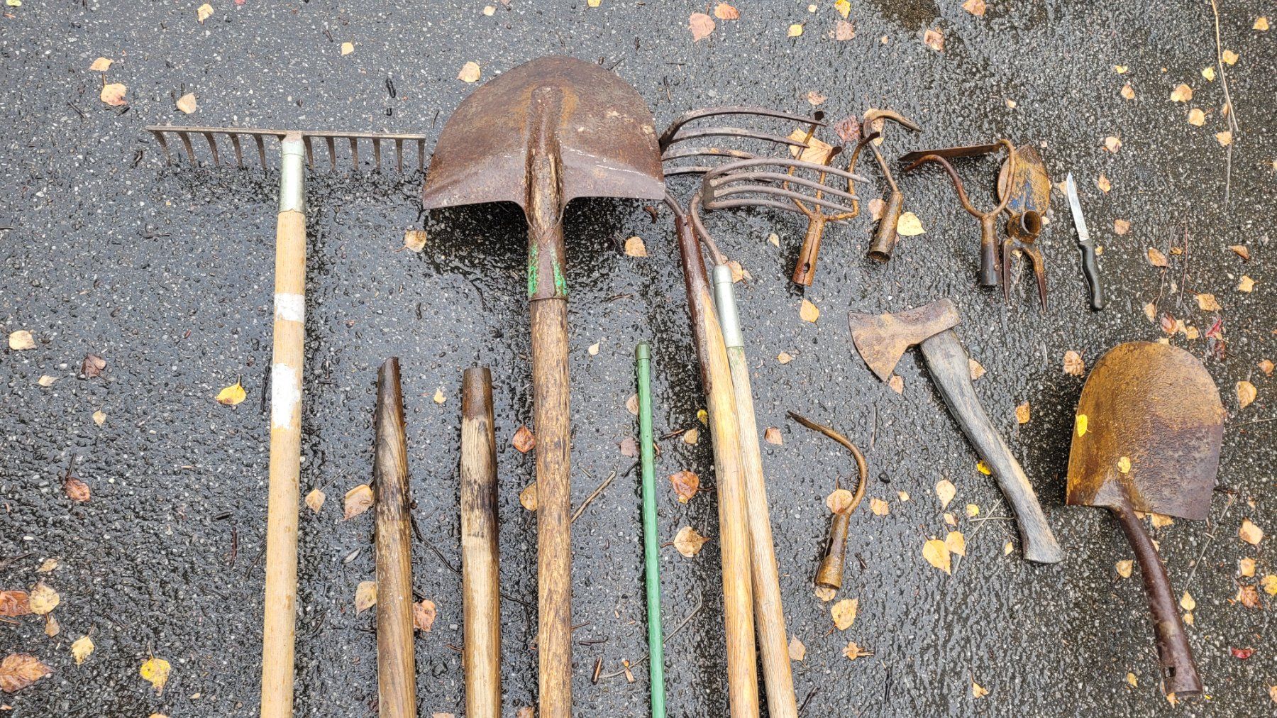 Alle Werkzeuge: Gartenwerkzeug – Gebraucht aus Emmenbrücke von yanndrechsler 1