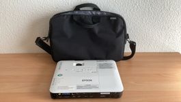 Ultramobiler Business-Beamer Epson EB-1795F 3200lm