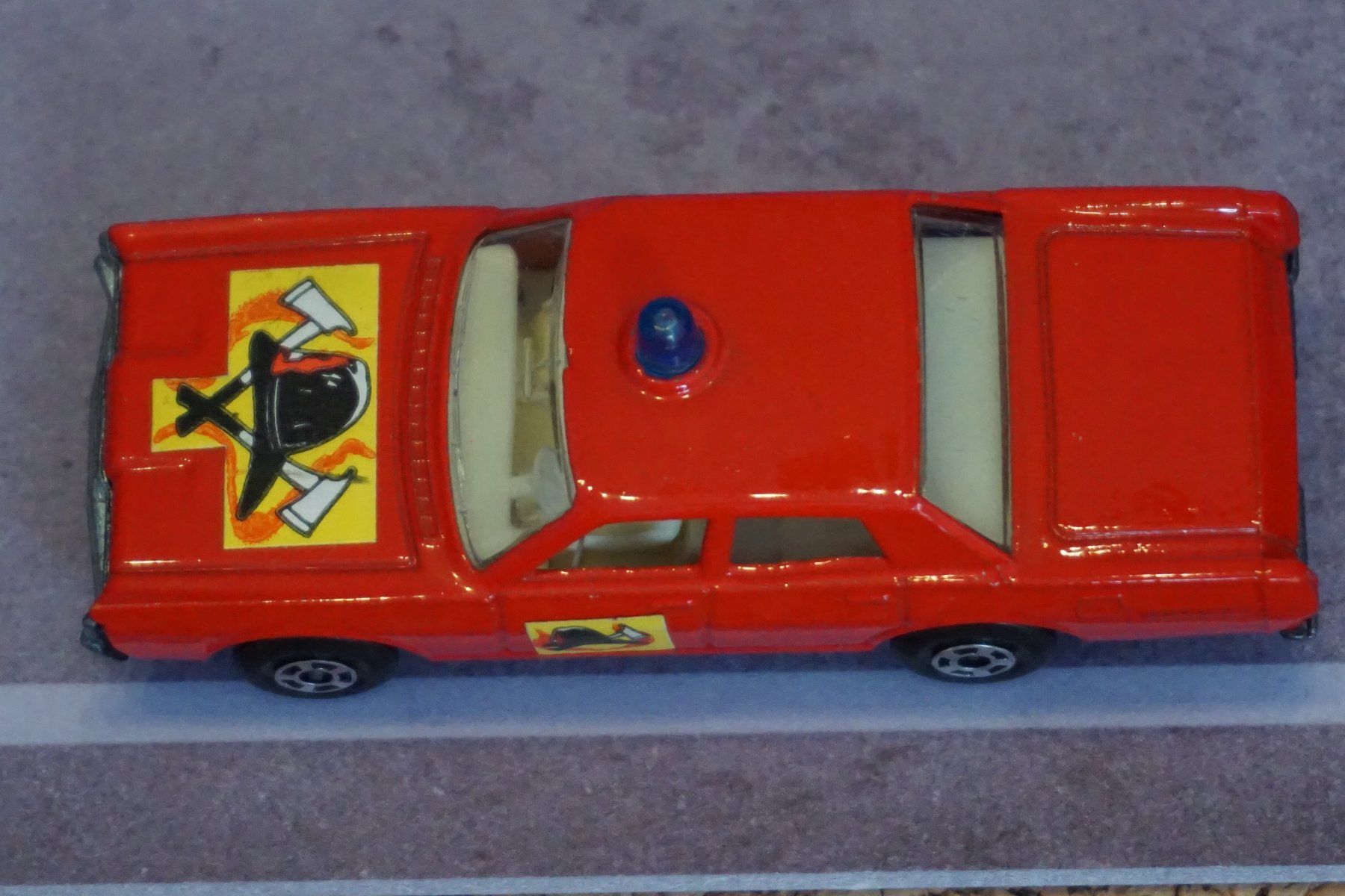 Matchbox Modellautos: Matchbox Mercury Fire Chief ALT TOP !!!!!!!!!! – Gebraucht aus Reiden von Doppeldecker69 4