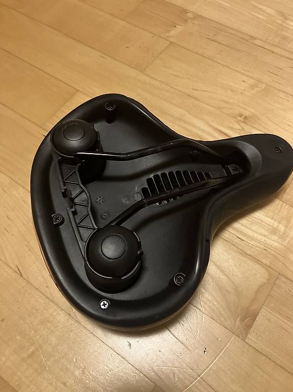 Pezzi di ricambio: Velosattel super weich gel – Nuovo e nell'imballaggio originale da Bern venduto da ava_w7qc 1