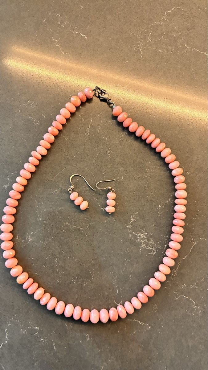 Sonstiger Schmuck: Steinkette  Rosenauarz & Ohrringe – Neu (gemäss Beschreibung) aus Killwangen von Fefy