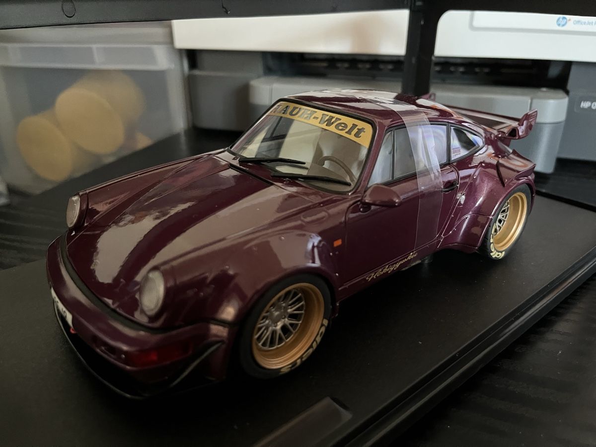 Porsche Modellautos: Porsche REB.  1:18 Solido – Neu und originalverpackt aus Rümlang von Papamoll4