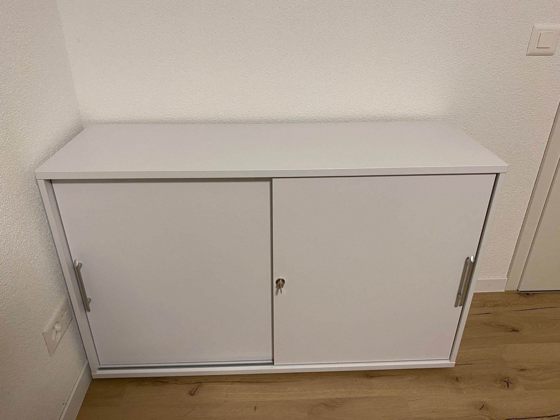 Armadi: Aktenschrank – Nuovo (secondo la descrizione) da Boniswil venduto da Andrino_1 2