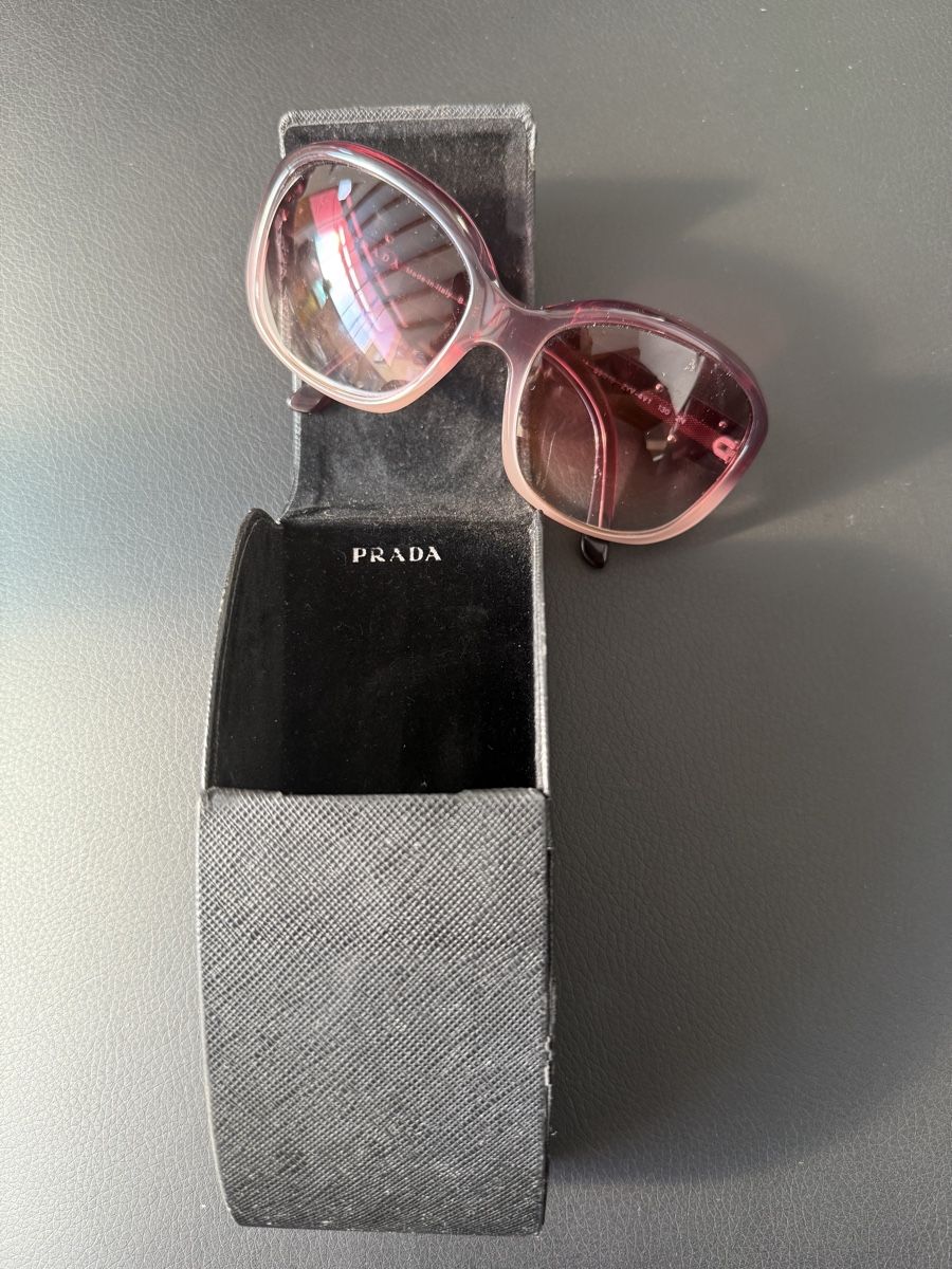Prada Occhiali & Lenti: Superbes lunettes de soleil PRADA - État impeccable – Nuovo (secondo la descrizione) da Ardon venduto da Momovs99 7
