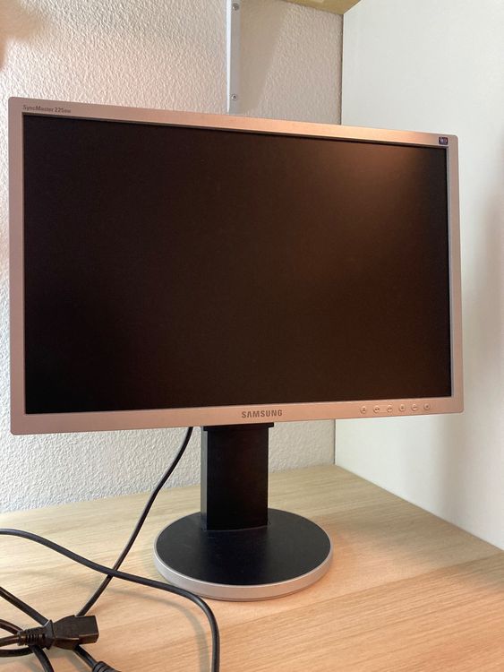 Monitor, 22 Zoll, Samsung SyncMaster 225BW | Kaufen auf Ricardo