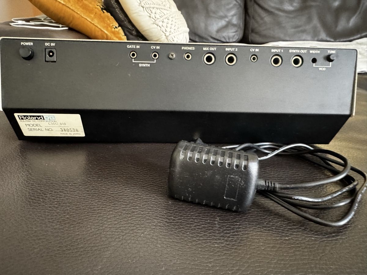 Roland Musikinstrumente: Roland DG - CMU-810 Compu Synth - Synthesizer – Gebraucht aus Zürich von 1cut2 3