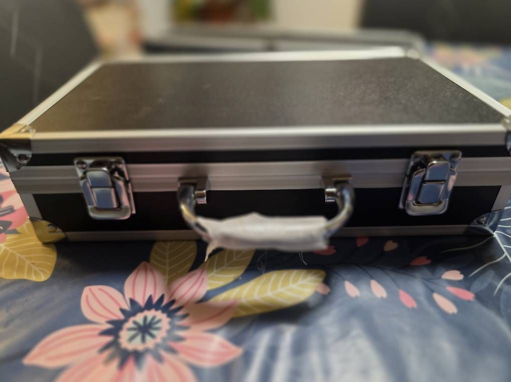 Reisekoffer: Alu koffer 2X – Neu und originalverpackt aus Bassersdorf von ros_mn7q 2