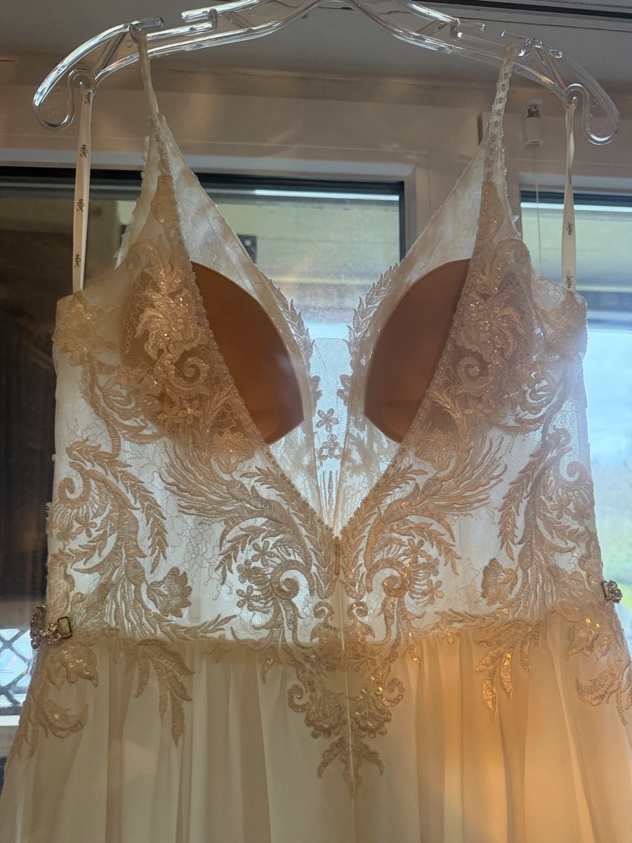 Vestiti: Brautkleid grosse 40 – Usato da Frauenfeld venduto da _elle.Mich9 5