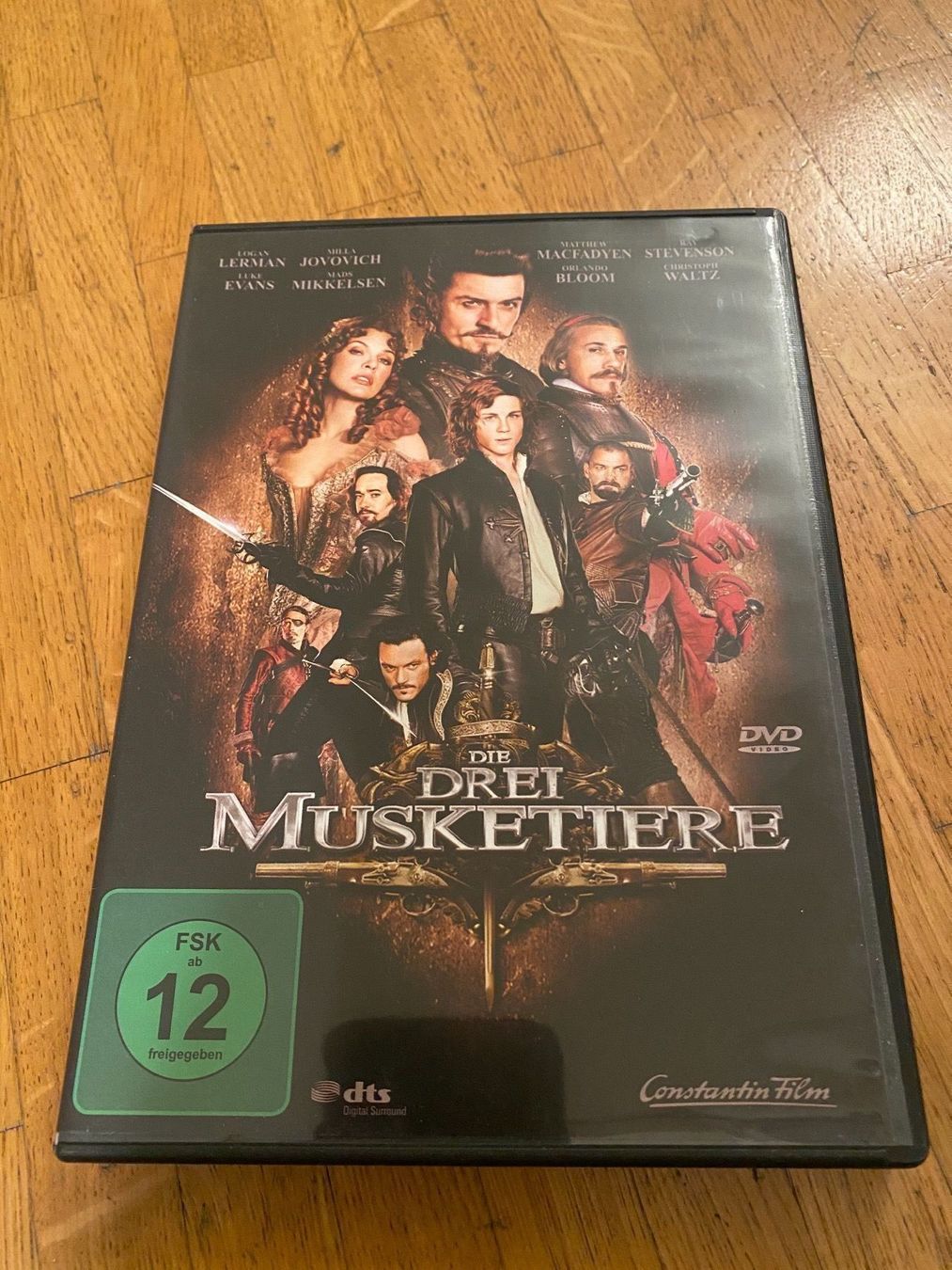 Tutti i DVDs: DVD Drei Musketiere – Usato da Zürich venduto da Gobble