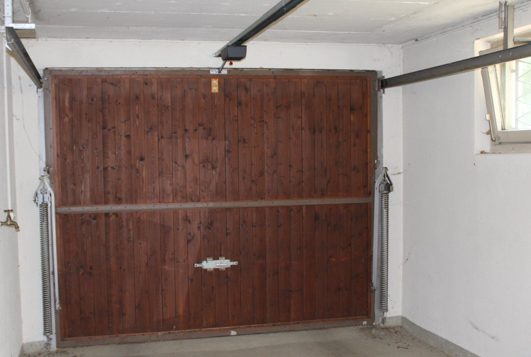 Türen: Garagentor elektrisch (CI) – Gebraucht aus Schaan von antikes_und_kurioses 1