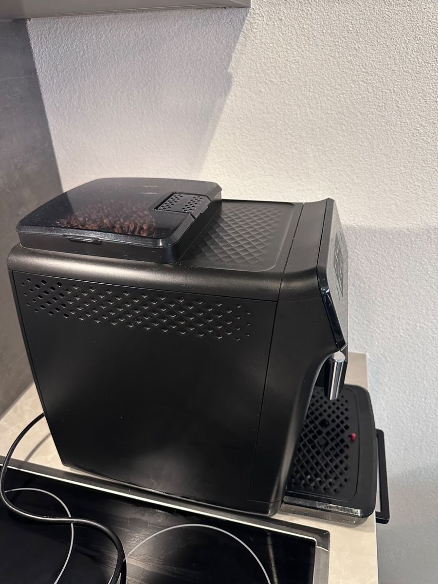 Philips Macchine per caffè & Macchine per espresso: Philips Kaffeevollautomat – Usato da Frauenfeld venduto da _smile_w 3