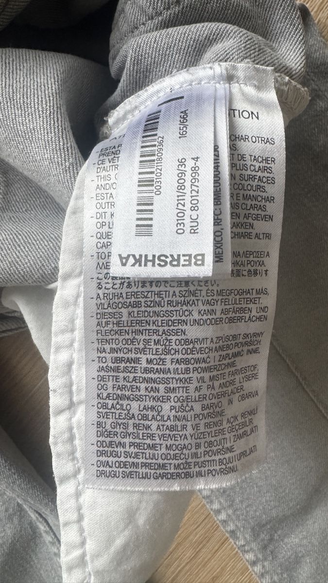 Bershka Jeans: Bershka Jeans – Nuovo (secondo la descrizione) da Hünenberg See venduto da Schulers 6