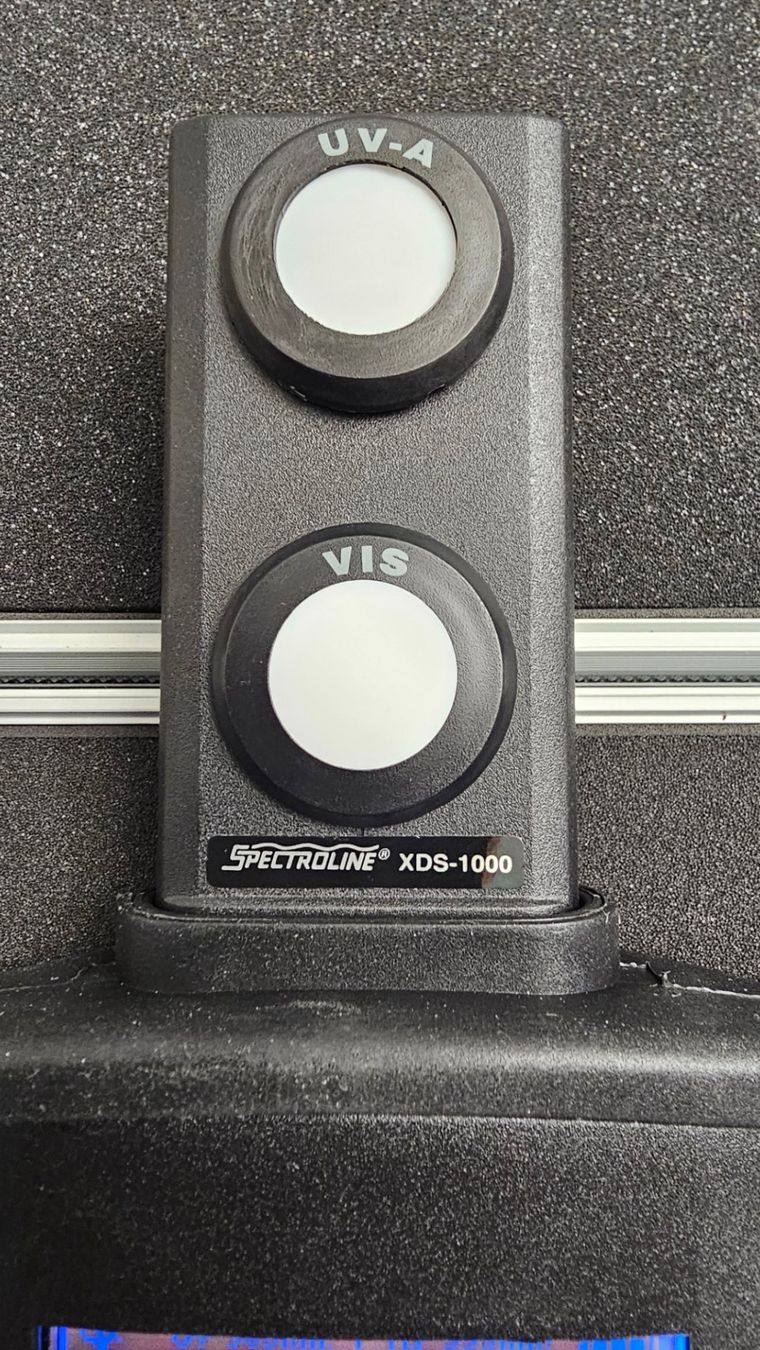 Misurare: UV-A und Luxmeter / Profigerät - NEUWERTIG! – Nuovo (secondo la descrizione) da Therwil venduto da Blackauktionator 4