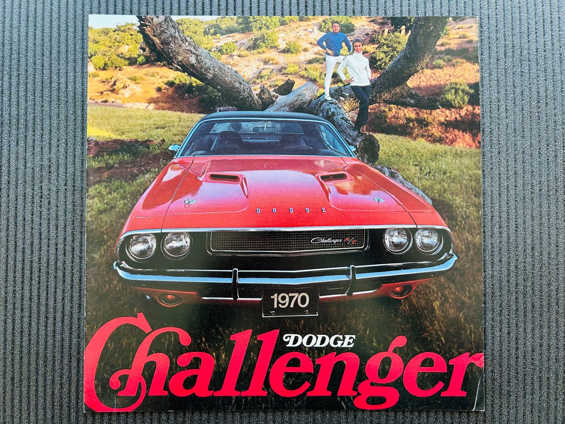Dodge Documenti: Dodge Challenger Original Brochure 1970 – Usato da Herrliberg venduto da surfcafe