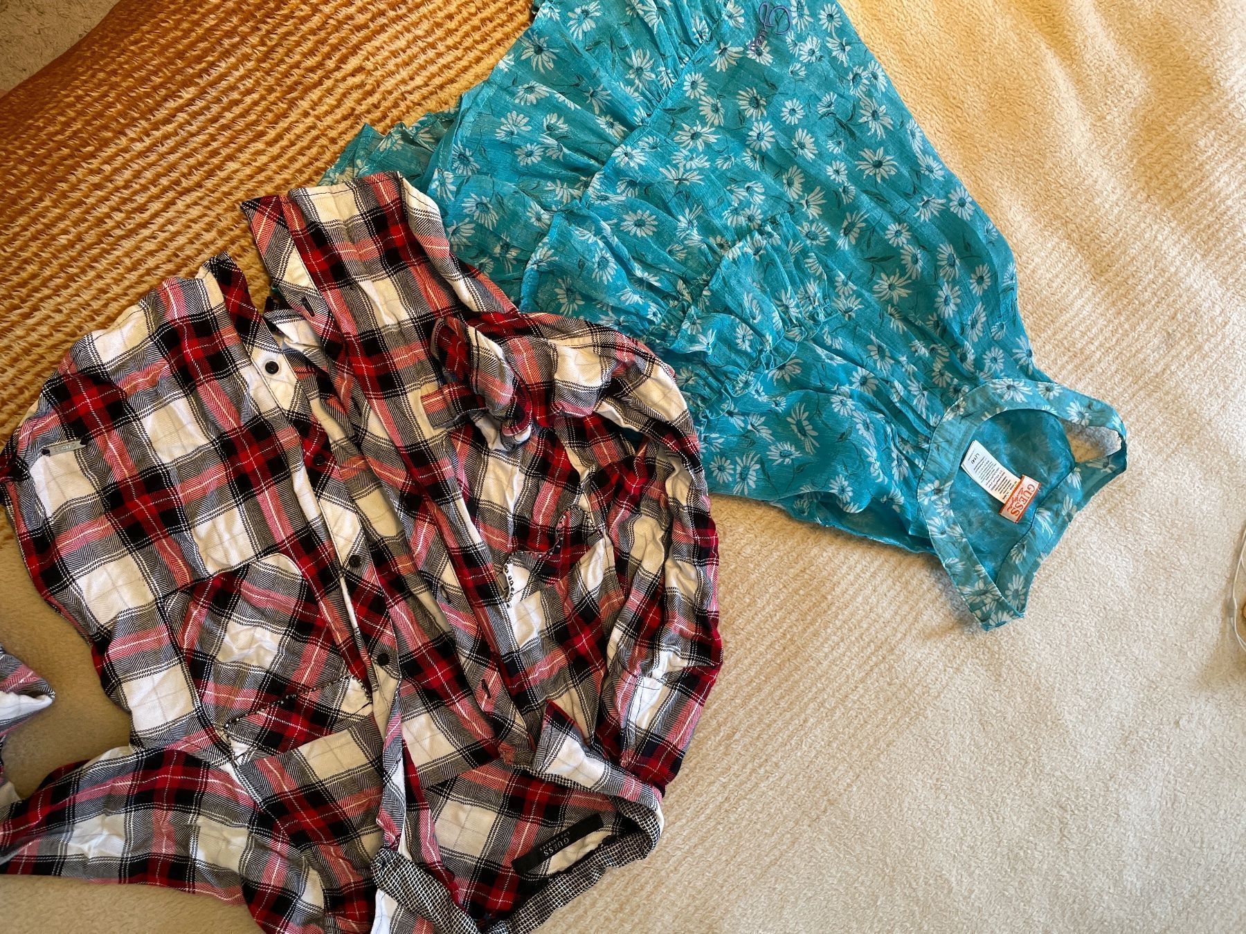 Lotti & Set di vestiti: Lot pour les filles 14 ans – Usato da Lausanne venduto da Masyanya 2