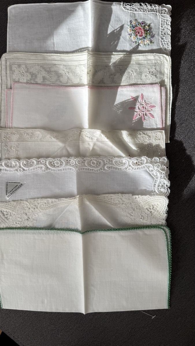 Sonstige Kleidung & Accessoires: Stoff-Taschentücher – Gebraucht aus Zürich von sel_9kd 2