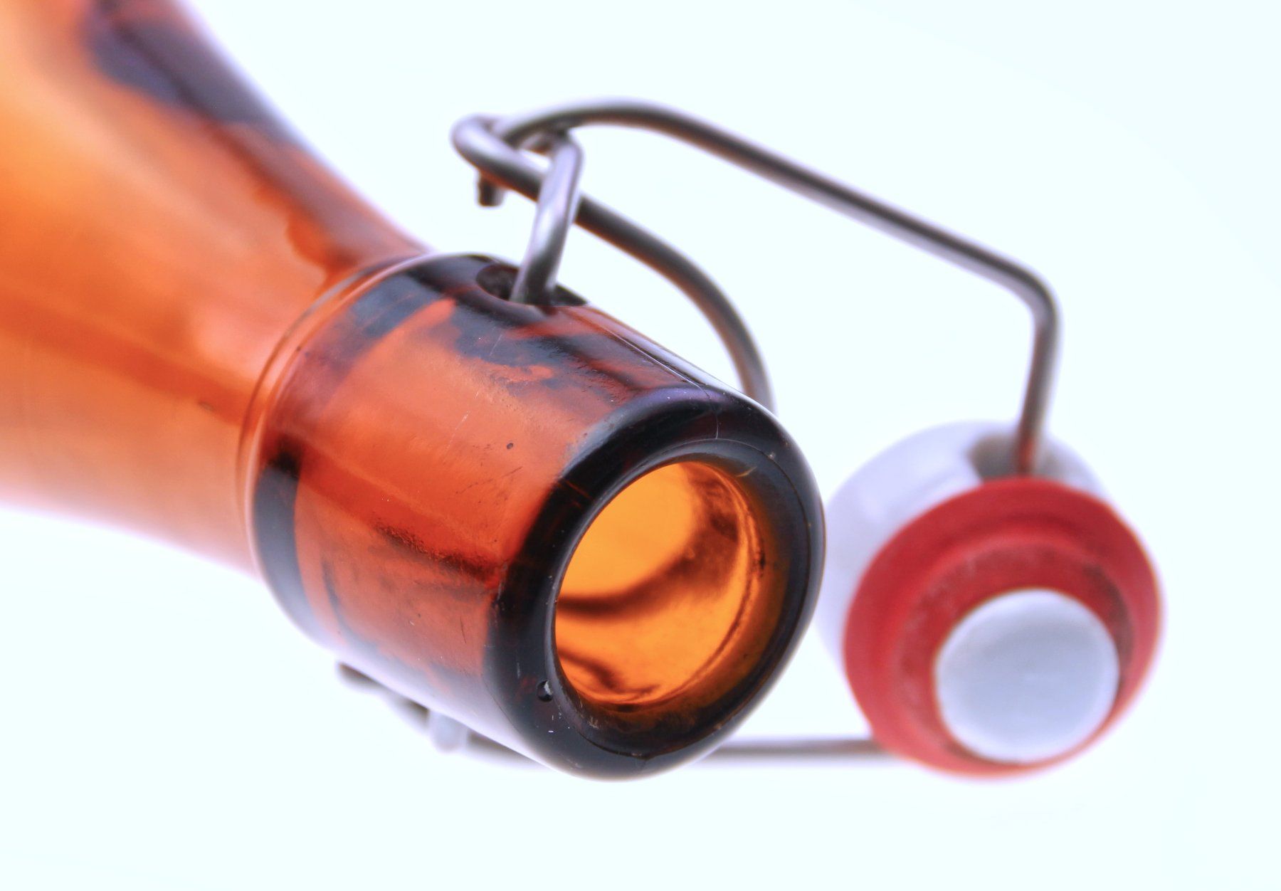 Bicchieri, Caraffe & Bottiglie: Engadiner Bier Celerina  Bierflasche Bügelflasche – Usato da Schmitten FR venduto da Netto_ein_Preis 5