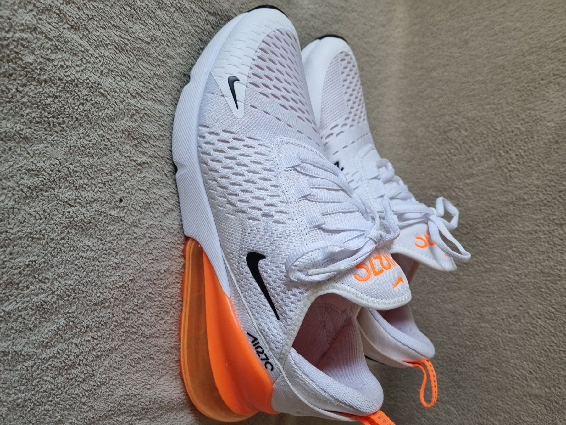 Nike Scarpe da uomo: NIKE AIR MAX 270, Grösse 42 – Nuovo (secondo la descrizione) da St Gallen venduto da vir_5kgt 5