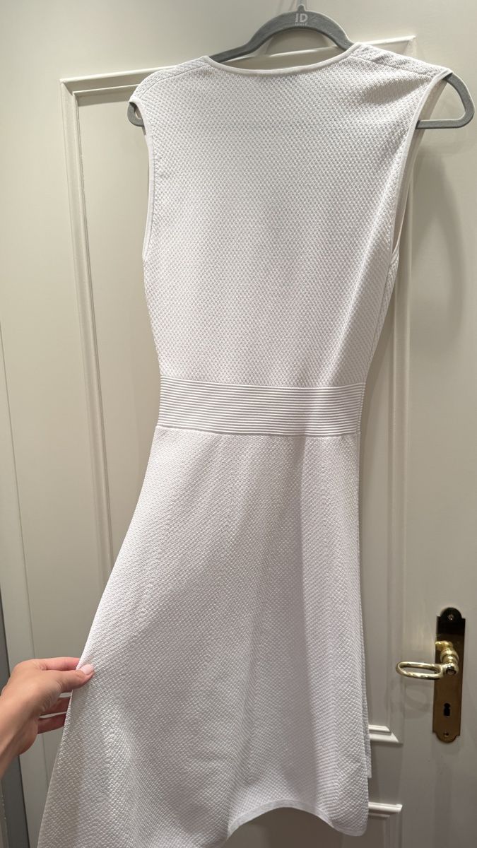 Sandro Robes: Robe xs-s – D'occasion à geneve par gro_7mmx 2
