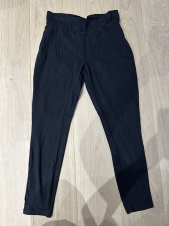 Legging noir 95% coton 5% elasthanne taille L 