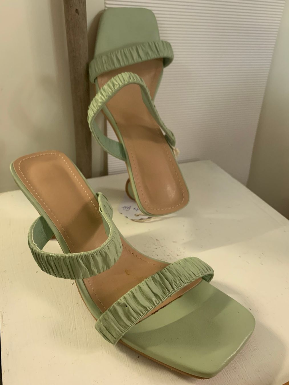 Scarpe da donna: Sandalen, 37,  Absatz sehr speziell – Usato da St. Gallen venduto da Miousch 5