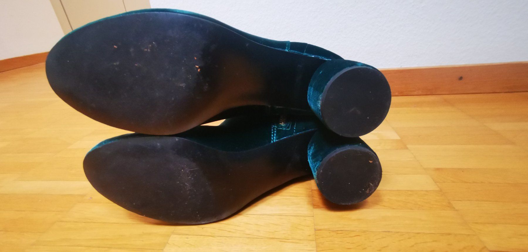 Scarpe da donna: Samt Stiefeletten, türkis, Grösse 37 – Usato da Frauenfeld venduto da Knodel 5