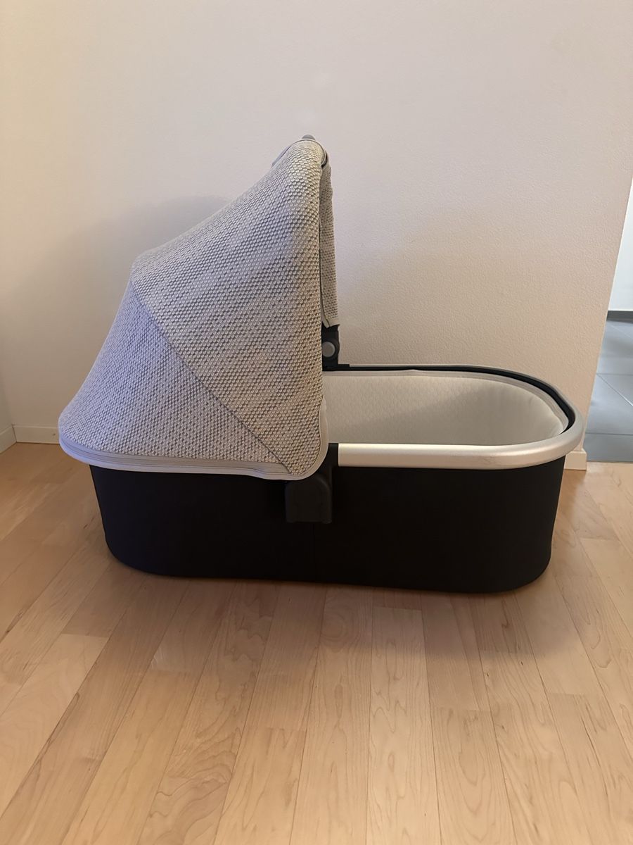 UPPAbaby Kinderwagen: Uppababy Vista V2 Babywanne – Neu (gemäss Beschreibung) aus Winterthur von Joyzora94