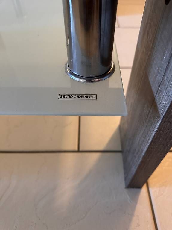 Tavoli: Glas-Couchtisch / Salontisch / Wohnzimmertisch – Usato da Berg TG venduto da LilBobaa 3